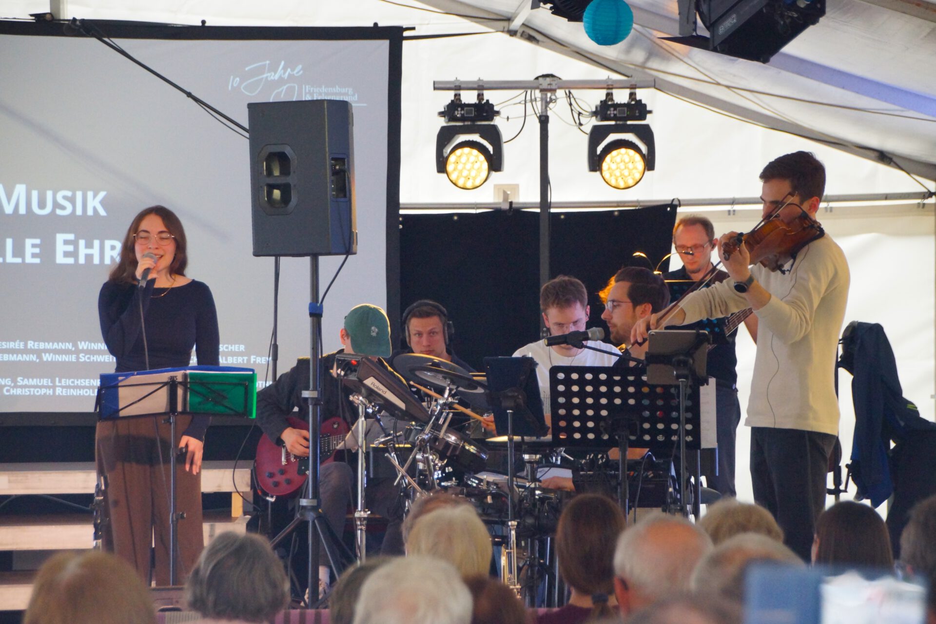 3. Friedensfest 2025 – Musiker LKG Dresden 3. Friedensfest 2025 - Musiker LKG Dresden